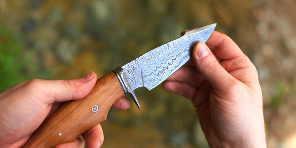What is a Damascus Knife?